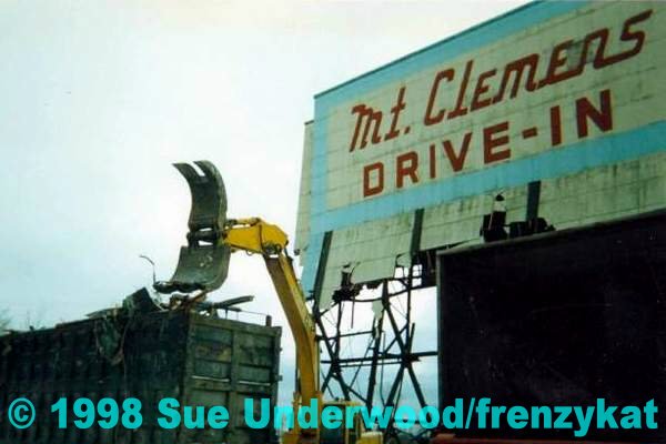 Mt Clemens Drive-In Theatre - Demo By Sue Underwood